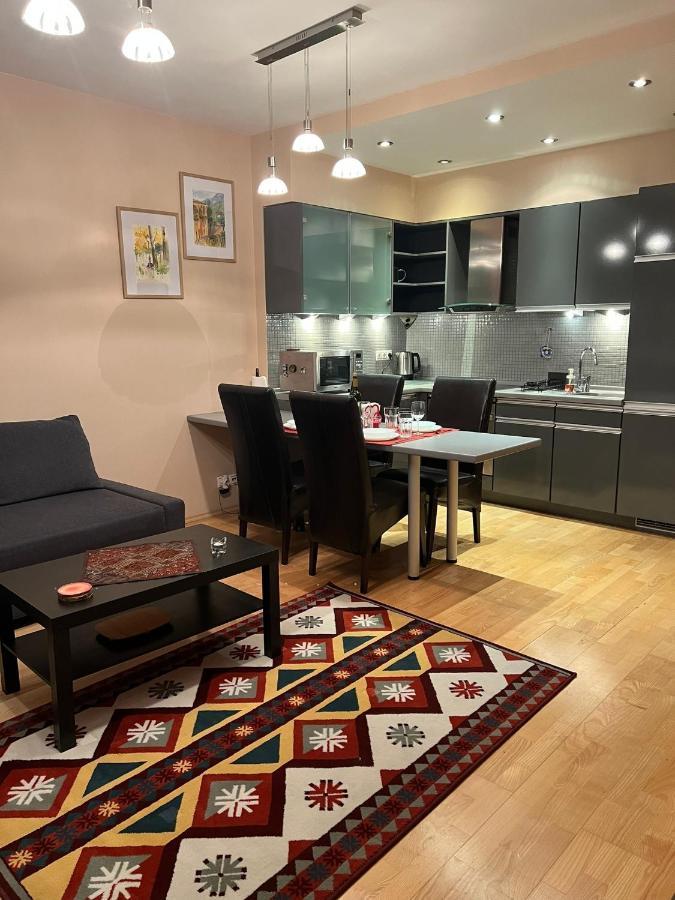 Luxury Apartment Dunapest With Spa And Pool بودابست المظهر الخارجي الصورة