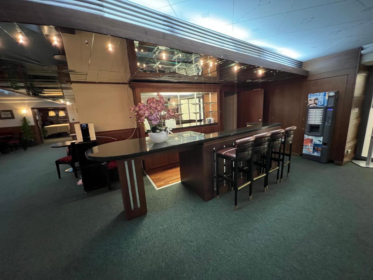 Luxury Apartment Dunapest With Spa And Pool بودابست المظهر الخارجي الصورة